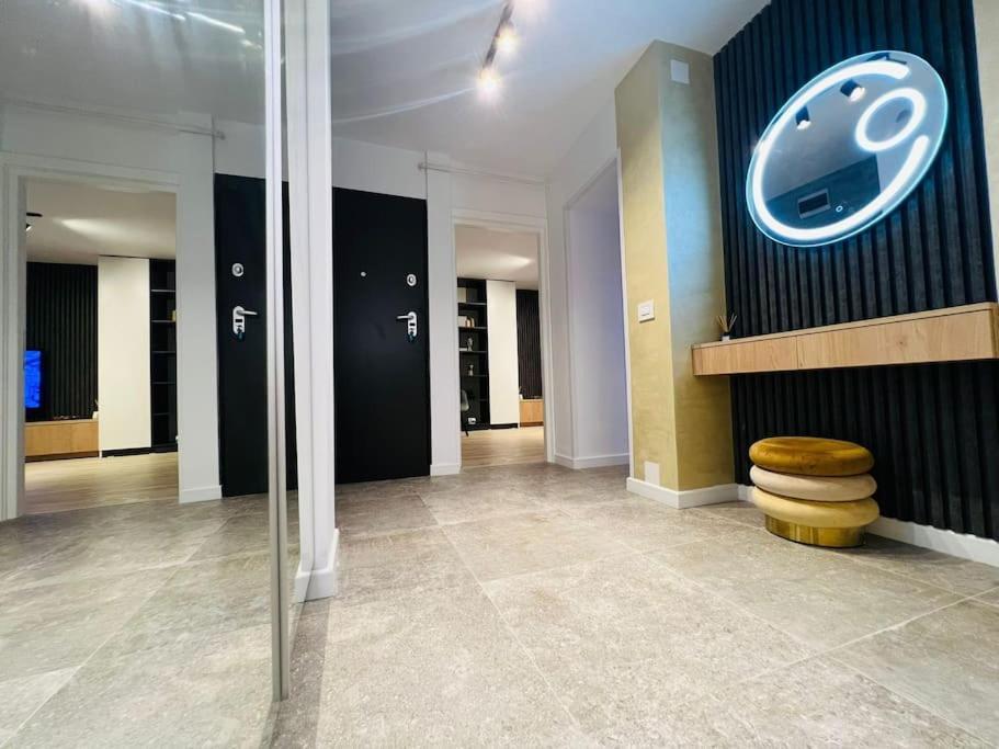 Impact Apartments Piteşti Dış mekan fotoğraf
